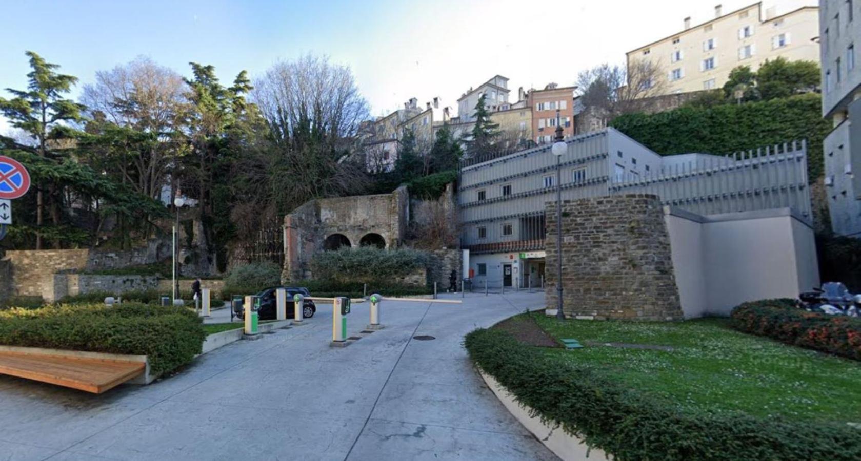 Casa Vacanze Trieste - Vista Piazza Unita Exteriér fotografie